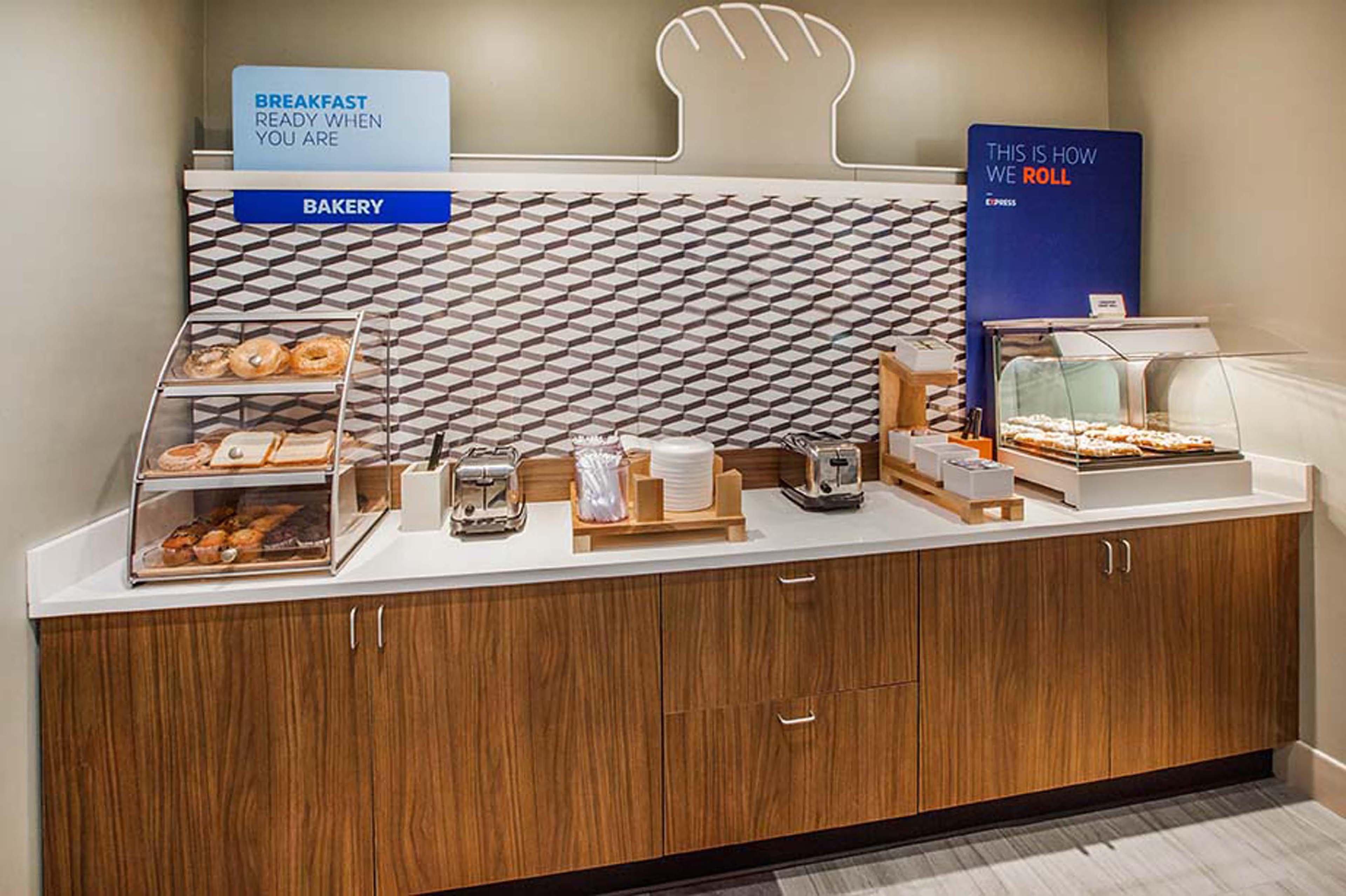Holiday Inn Express & Suites Jacksonville By Ihg South Jacksonville Экстерьер фото