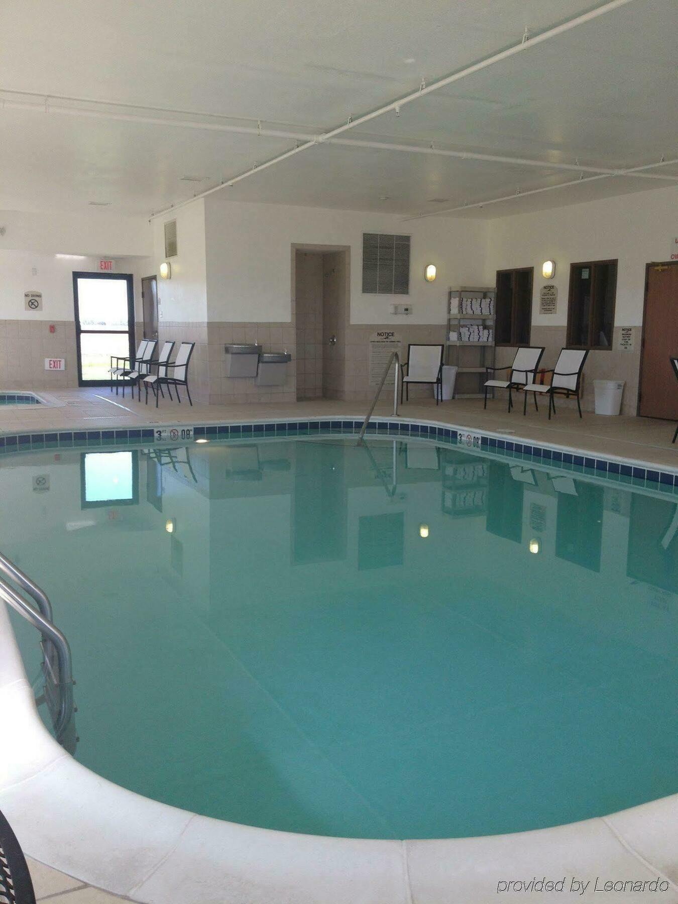 Holiday Inn Express & Suites Jacksonville By Ihg South Jacksonville Экстерьер фото