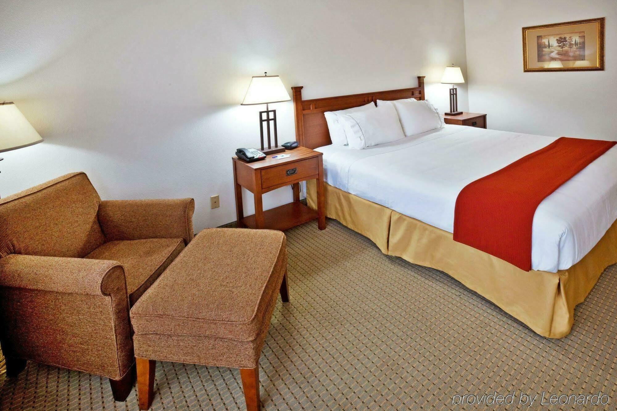 Holiday Inn Express & Suites Jacksonville By Ihg South Jacksonville Экстерьер фото