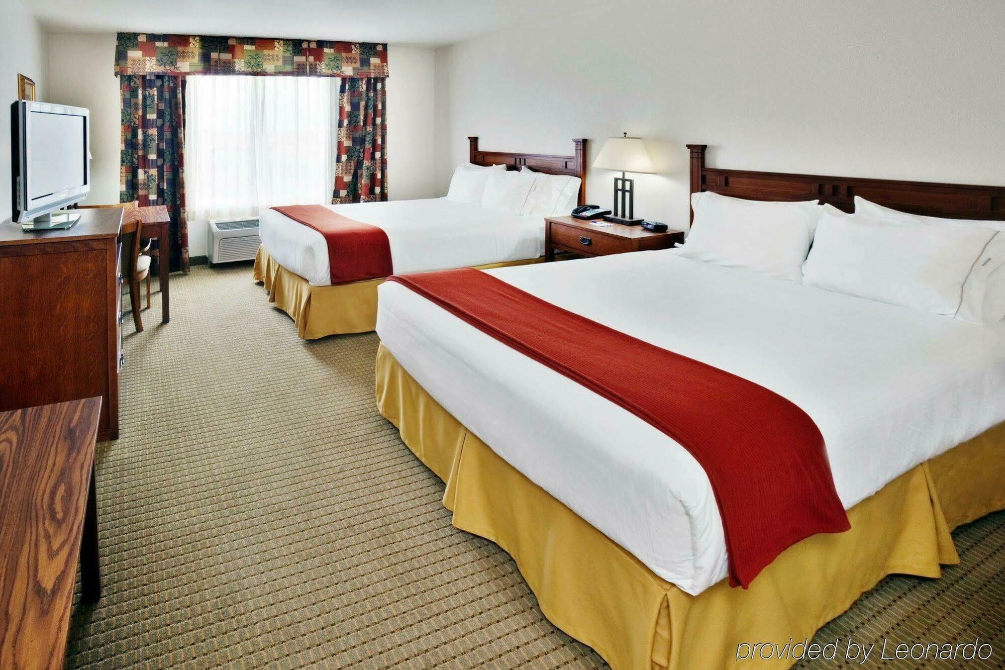 Holiday Inn Express & Suites Jacksonville By Ihg South Jacksonville Экстерьер фото